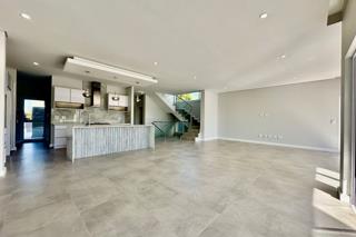 4 Bedroom Property for Sale in Flamingo Vlei Western Cape